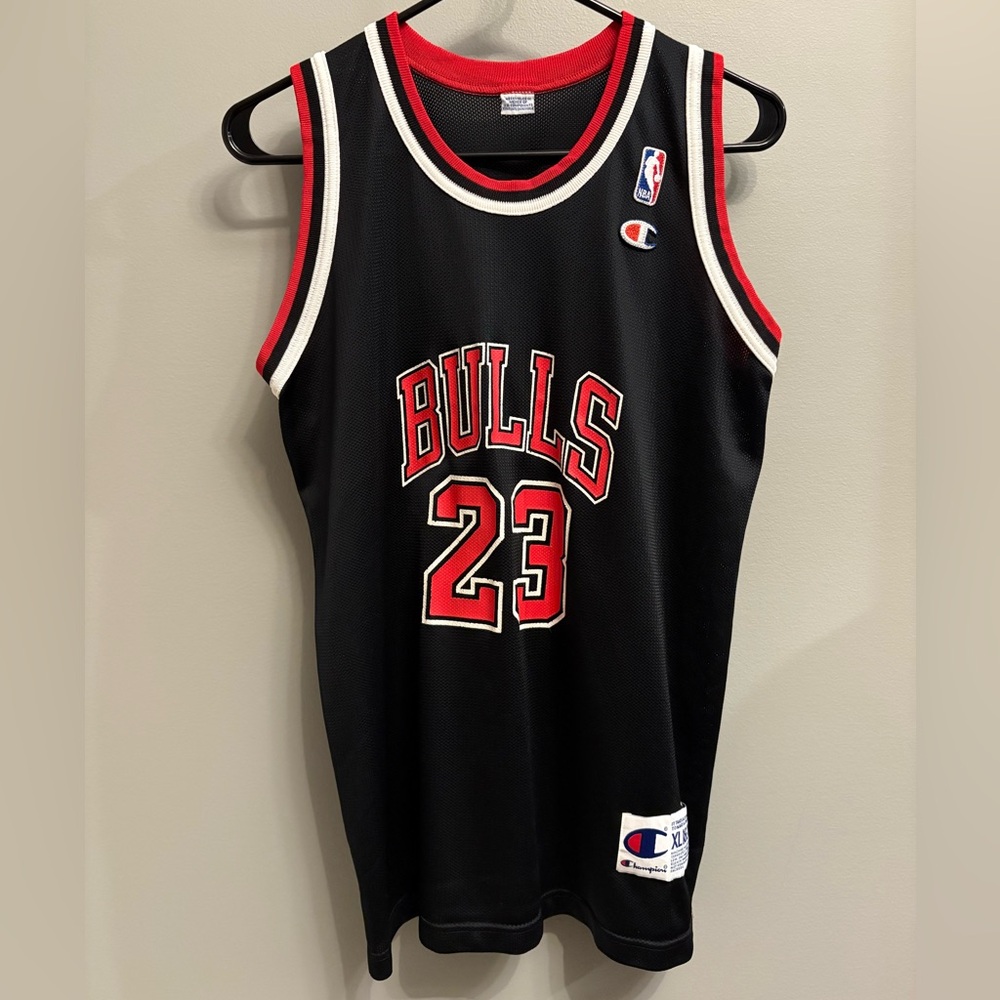 Vintage 1990’s Champion Chicago Bulls Michael Jordan #23 Jersey Youth XL 18-20